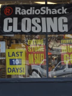Fairfield Store Closing As Radio Shack Files For Bankruptcy