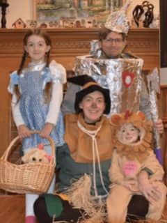 Newtown Family Follows Yellow Brick Road To Win Fairy Tale Trip On 'Today'