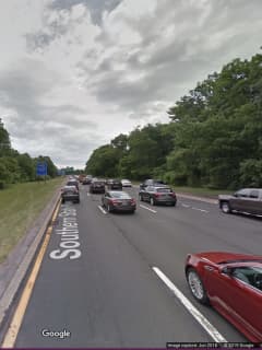 Two Killed In Southern State Parkway Crash