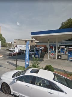 Teen Suspect Nabbed After Employee At Area Mobil Mart Stabbed, Police Say