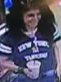 Man, Woman Wanted For Using Stolen Credit Card At Long Island 7-Eleven