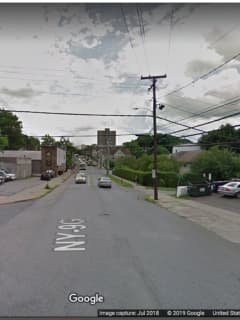 Teen Shot In Broad Daylight On Busy Poughkeepsie Street