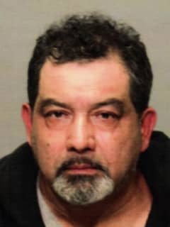 Norwalk Cabbie Buys Beer At 'Inflated' Price For Underage Teens In Greenwich, Police Say