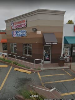 Police Search For Rollerblading Bandit After Long Island Dunkin' Donuts Robbery