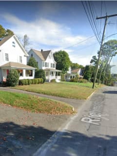 Teenage Girl Hospitalized After Being Struck By Vehicle In New Canaan