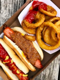 Hiram's Roadstand Named Best Hot Dog Spot In NJ