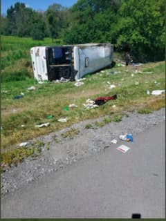 57 On Board Tour Bus From Hudson Valley Hospitalized After Crash On NY Thruway