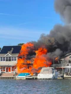 Brick Township Fire Destroys Waterfront Homes