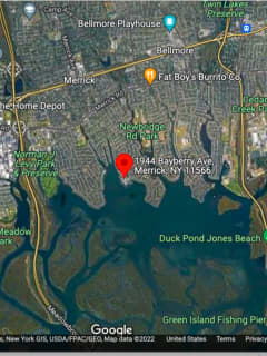 Man Dies After Falling Into Water On Long Island