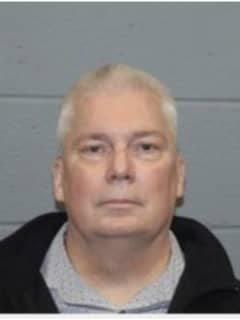 Waterbury Police Lieutenant Charged With DUI/Drugs Following Crash, Cops Say