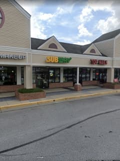 Man Stabs Ex's New BF After Attempting To Abduct Child At MD Subway (DEVELOPING)