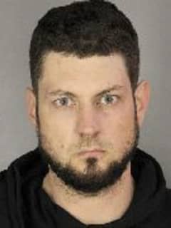 Man Accused Of Attempting To Burglarize Roslyn Estates Home