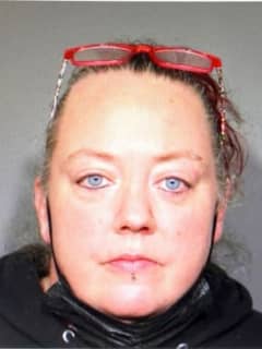 Woman Faces Larceny, Risk Of Injury To Child Charges In New Canaan