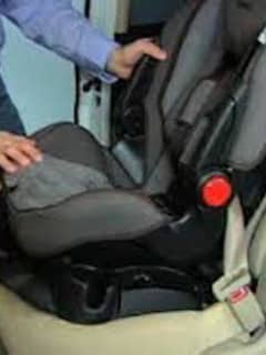 Bethel Police To Check Car Seat Installations At Free Clinic