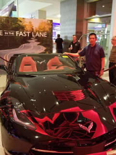 Local Man Wins Corvette Convertible Stingray At Resorts World Catskills