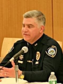Darien Police Commission Promotes Five Officers By Unanimous Vote