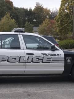 Bridgeport Man Attacks Officer While Fleeing Scene Of Crash, Police Say