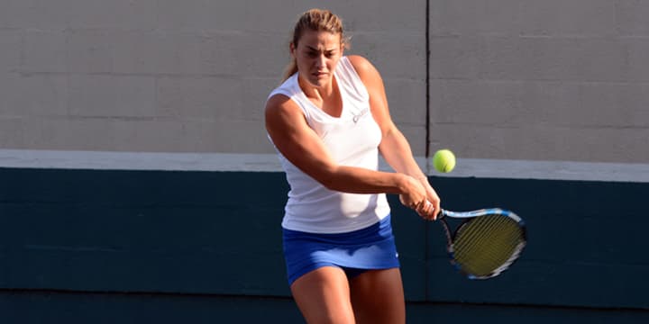 The CACC has named Concordia&#x27;s Constanza Mecchi as its 2015 Women&#x27;s Tennis Player of the Year.