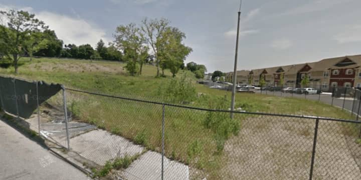 Yonkers is hoping to line up land for a new school at the former site of a public housing complex off St. Joseph&#x27;s Avenue.