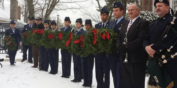 Cadets of Cadet Squadron 1 and Pelham Funeral Home will collect wreaths in Pelham for a special ceremony to remember veterans.