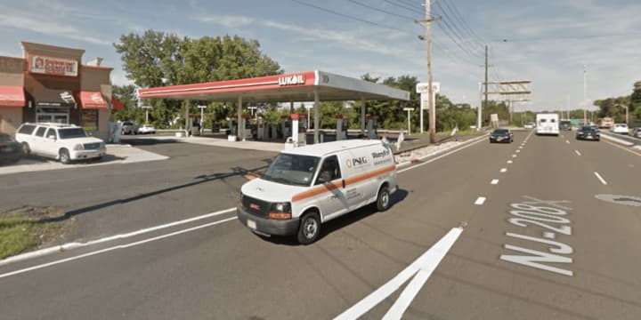 A winning lottery ticket was sold at this gas station in Fair Lawn.