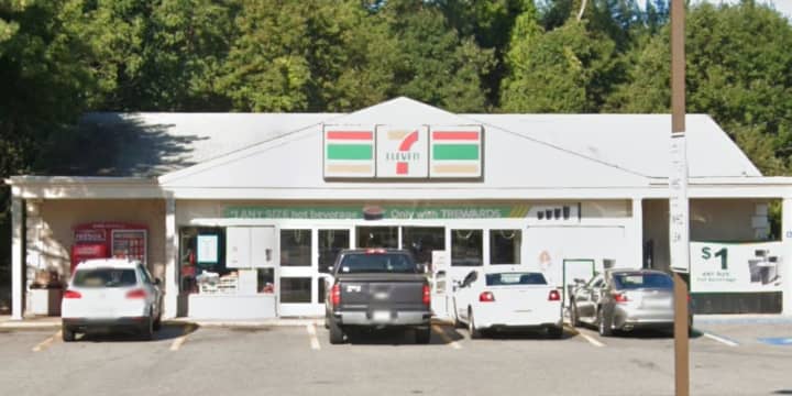 7-Eleven on Route 206 in Flanders