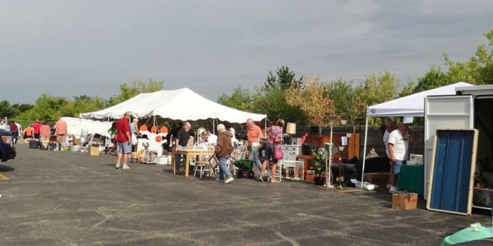 A community garage sale is coming to Mahwah in May.