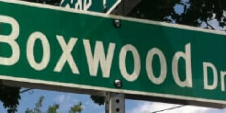 Two men posing as contractors stole $2,000 from a 70-year-old Boxwood Drive woman Wednesday afternoon, Stamford police said.