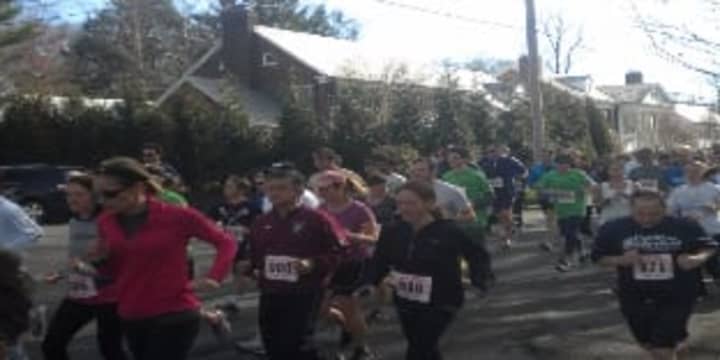 The Scarsdale 15K and 4 Mile Runs took place April 19 with 300 registered runners at the event.
