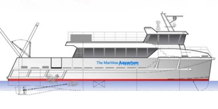 Robert E. Derecktor of Mamaroneck has announced it will build a new catamaran for use as a floating classroom by the Maritime Aquarium at Norwalk. 