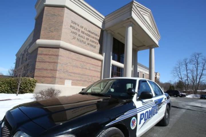 Police ID Suspicious Woman Spotted In Clarkstown, Orangetown Neighborhoods