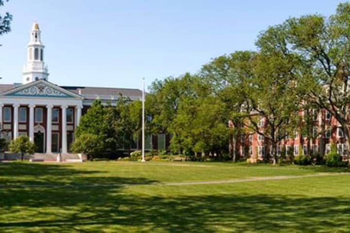 COVID-19: Harvard Business School Moves Courses Online After Surge In Breakthrough Cases