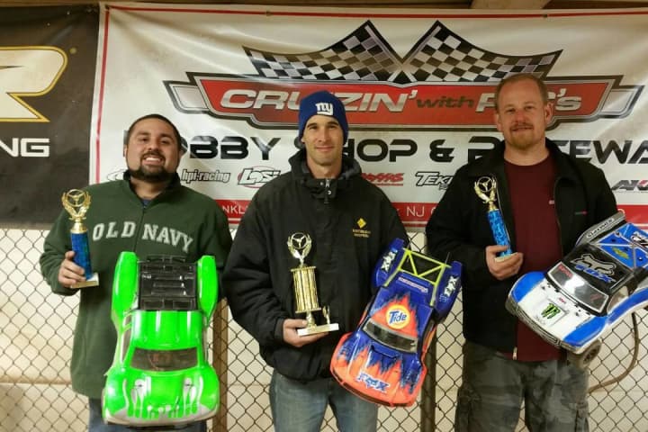 Waldwick Shares RC Cruisin' Hobby With Generations Of Race Enthusiasts