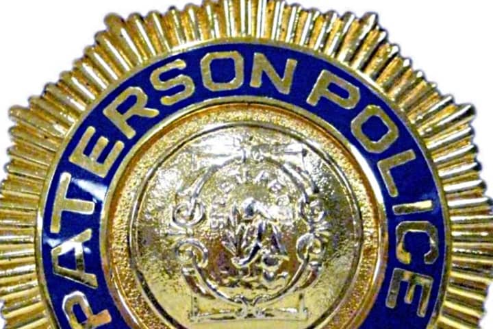 Paterson Ex-Con Busted: 870 Heroin Bags, 2 Stolen Guns, $26,000 Drug Cash