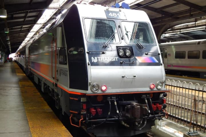 25 NJ Transit Passengers Transferred From Disabled Pascack Valley Line Train