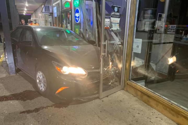 Drunk Driver Crashes Into Shop In Ramapo, Police Say