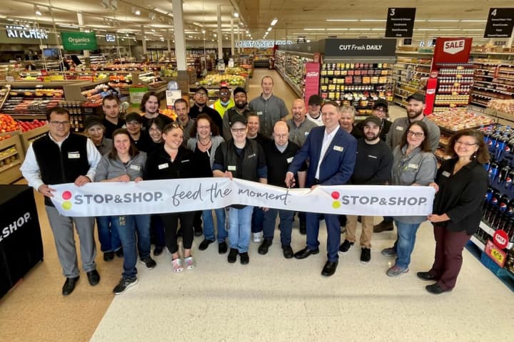 Stop & Shop Reveals Newly Remodeled Fairfield County Store At Grand Reopening