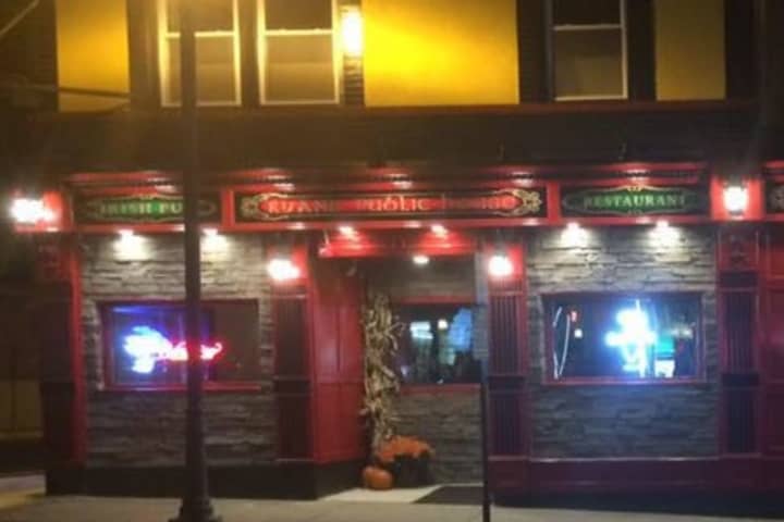 Irish Pub In Heart Of Dumont Closes Its Doors