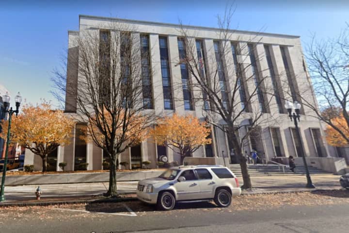 Dauphin County Courthouse Reopens After Bomb Scare