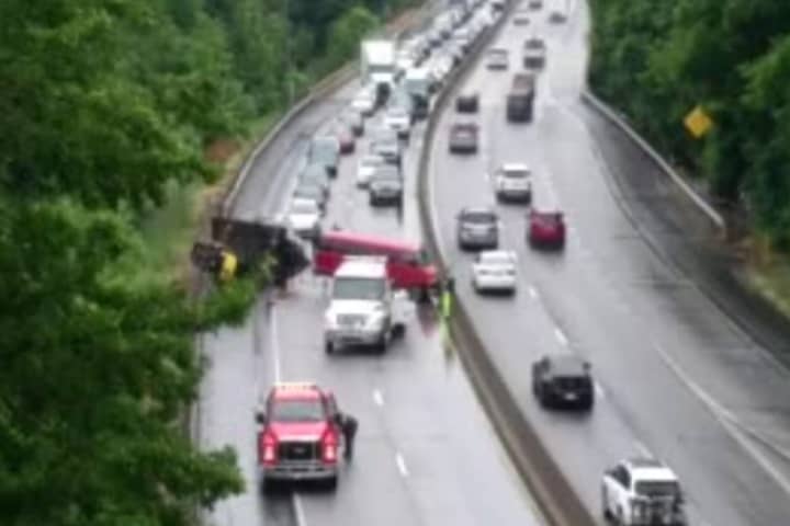 Crash Closes Part Of I-83 In Central PA: PennDOT