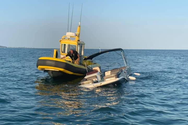 Nine Rescued From Boat Taking On Water In CT
