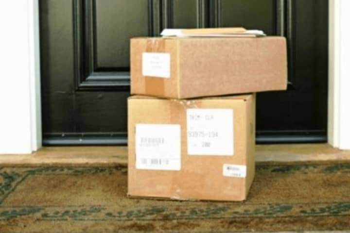 Alert Issued For Porch Pirates In Rockland