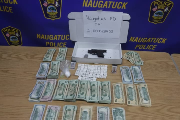 Trio Nabbed After Cop Hit By Car In Naugatuck Walmart Shoplifting Incident