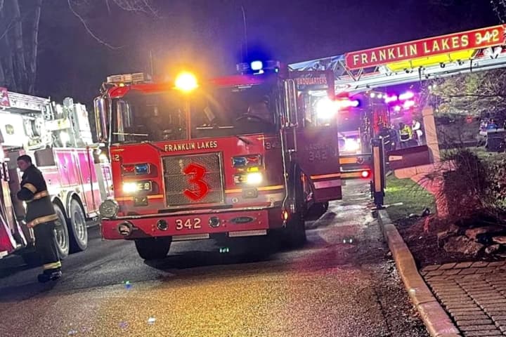 Christmas House Fire Contained In Franklin Lakes