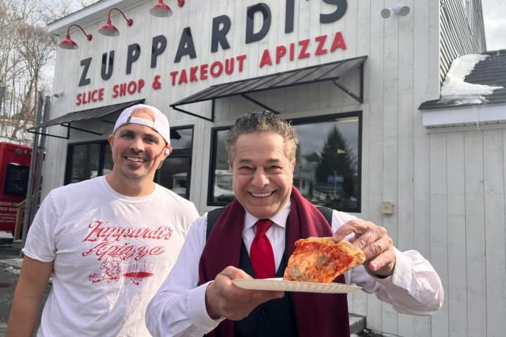 Popular Family-Run Pizzeria Opens New CT Location
