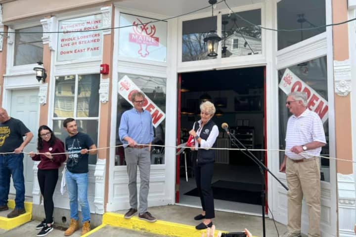 Fresh Maine Lobster Joint Opens In Hunterdon County