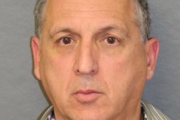 Feds: Ex-South Jersey Lawyer Gambled Away Investor’s $2.4M In Phony Eagles Season Tix Scheme