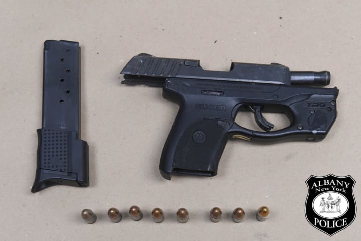 Man Points Loaded Gun At 2 Women Inside Home In Region, Police Say