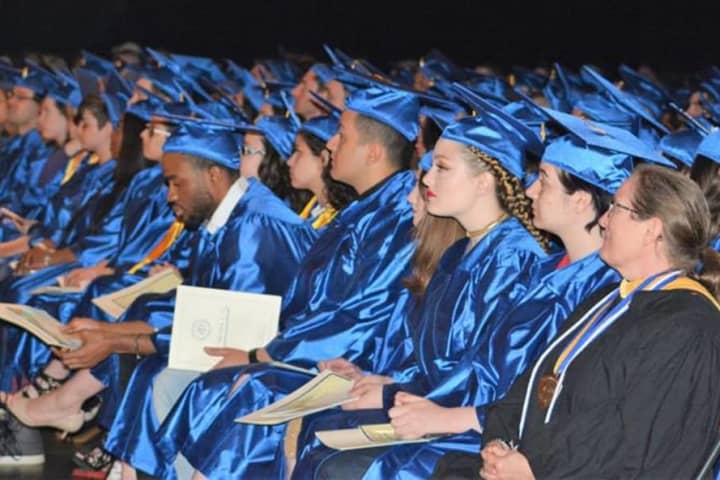Ready For The World: Dutchess Community College Celebrates Class Of 2018