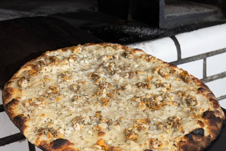 Pie In The Sky: This New Haven Staple Serves Up CT's Best Pizza, Brand-New Rankings Say